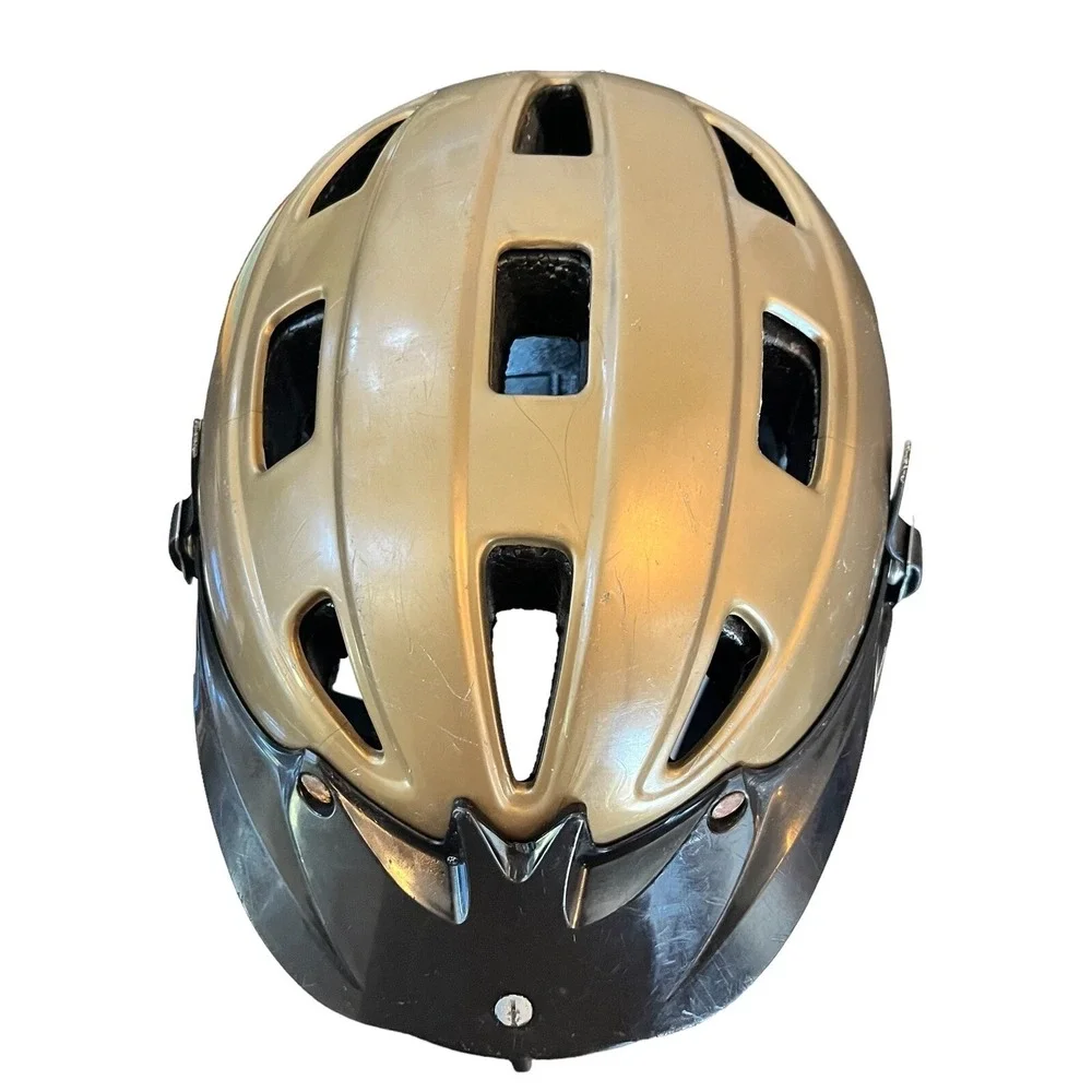 Cascade CPV Lacrosse Helmet Medium/Large Vegas Gold Metal Facemask NOCSAE Safety